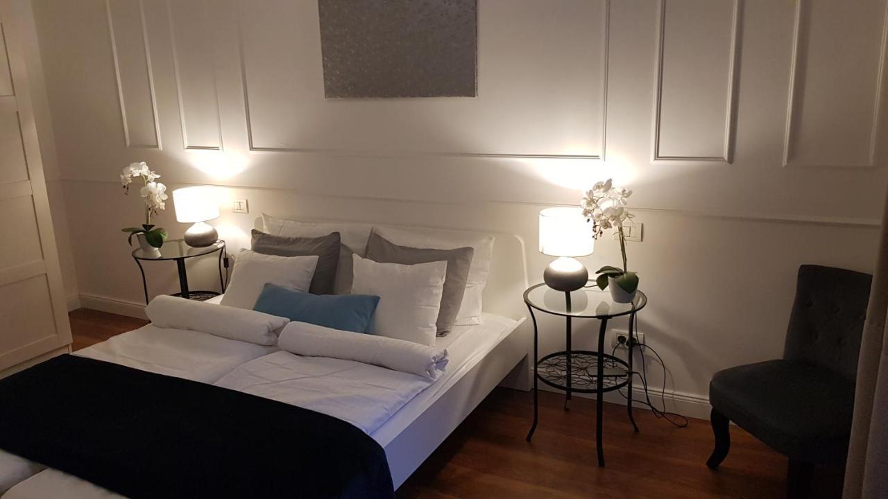 Goldsmith Apartment Budapest Luaran gambar